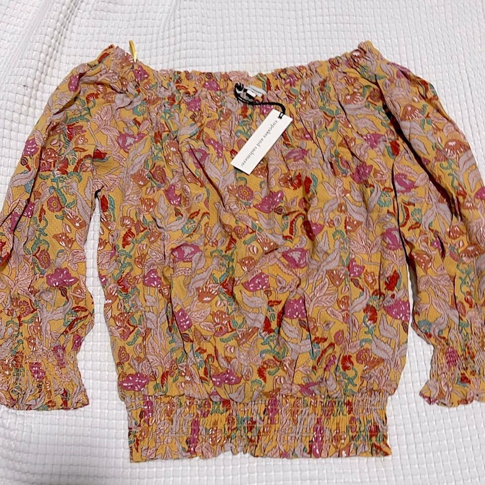 NWT- cupcake and cashmere - S